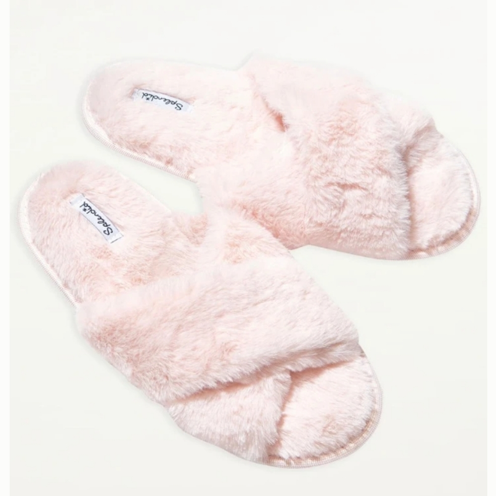 Splendid Fuzzy Pink Slippers Sizes S/M&M/L NWT
